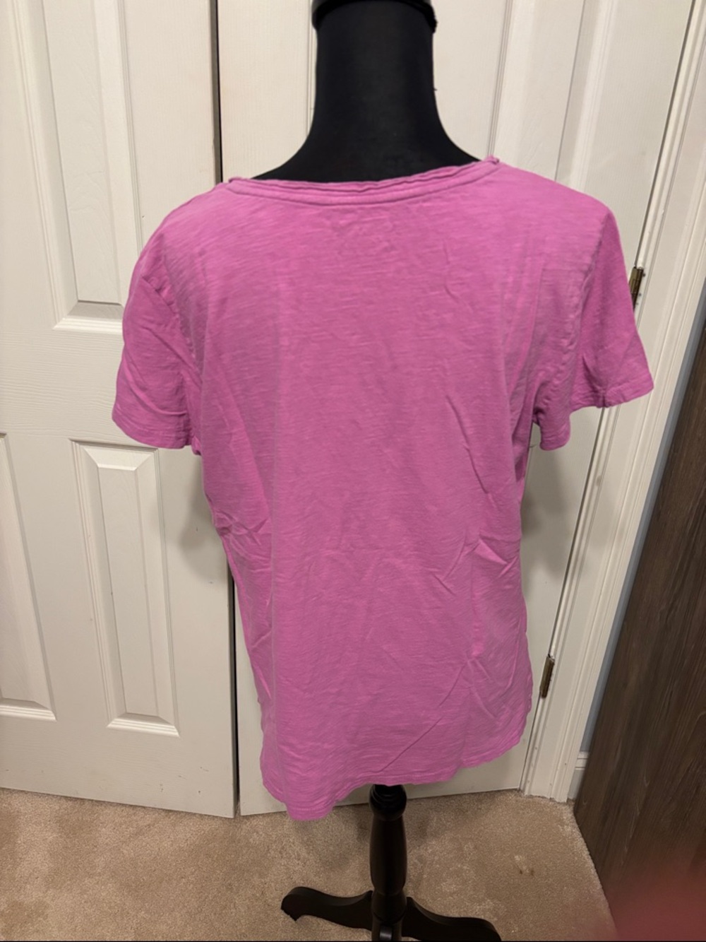 Eddie Bauer Bundle of 2 T-Shirts - Picture 3 of 9